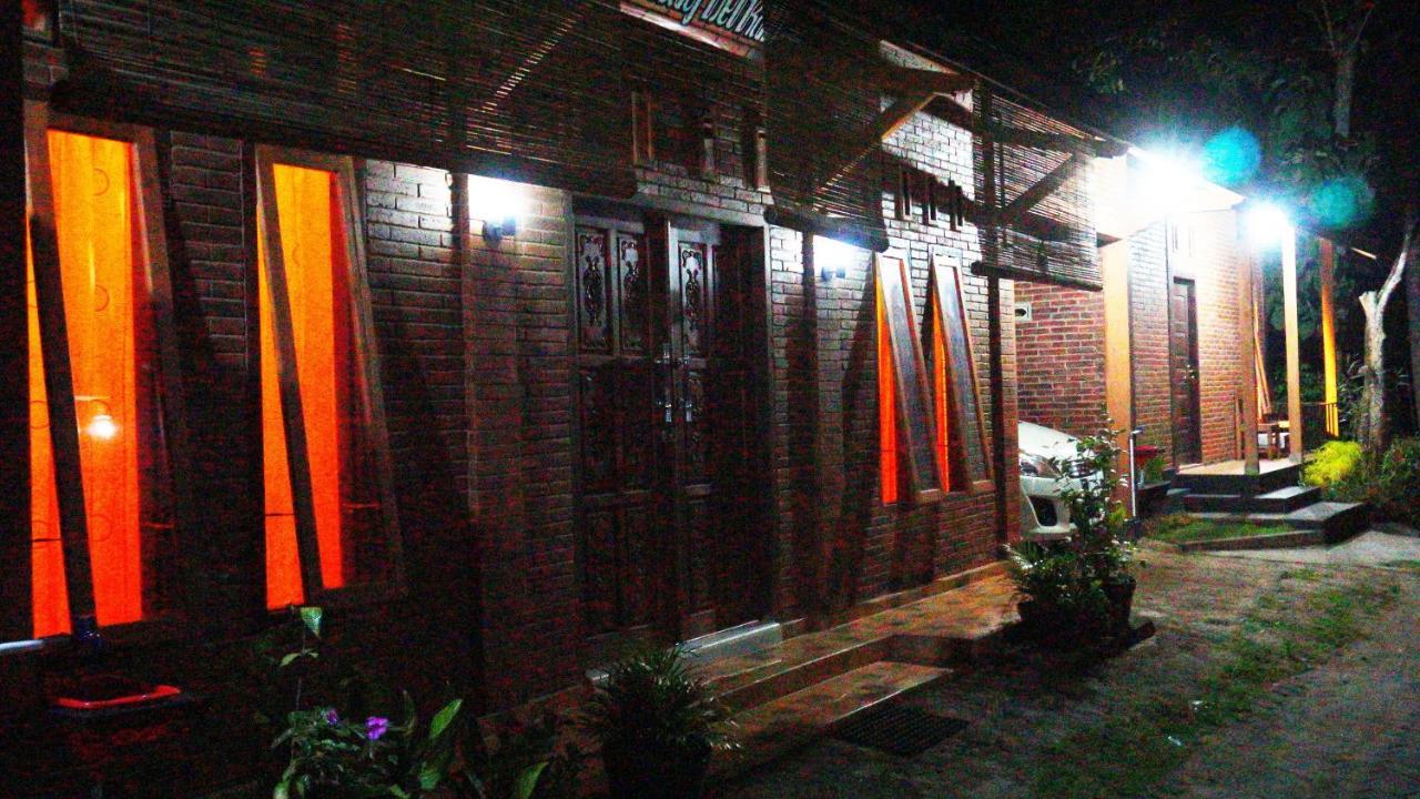 Berkah Homestay Magelang Bagian luar foto