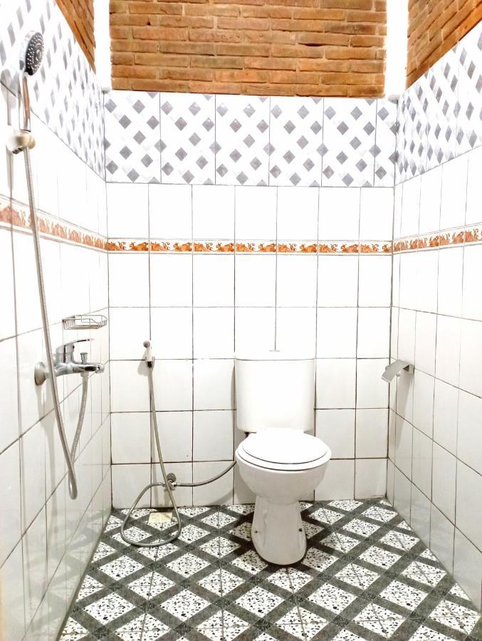 Berkah Homestay Magelang Bagian luar foto