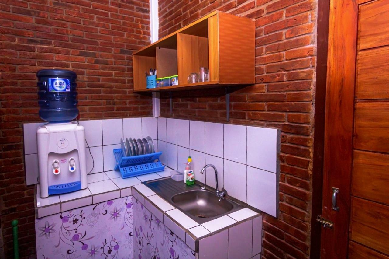 Berkah Homestay Magelang Bagian luar foto
